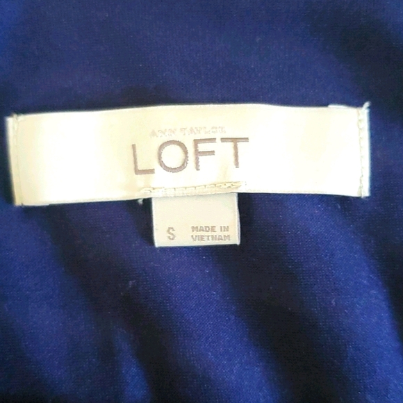 Loft Dress - Picture 4 of 4